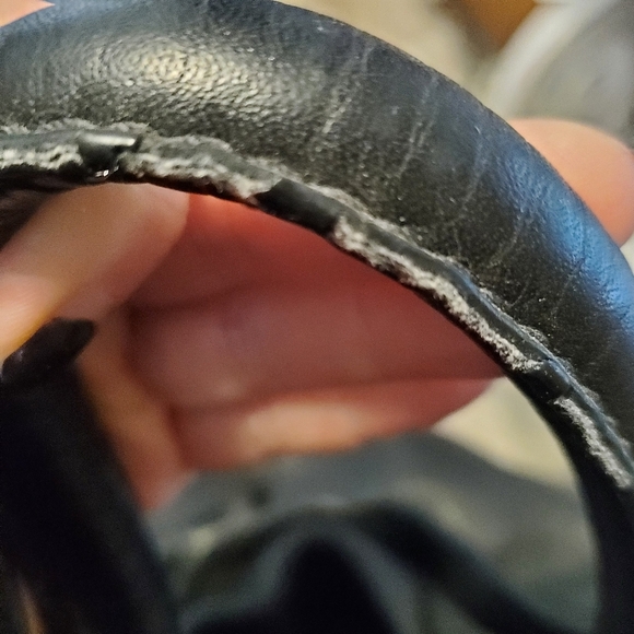 MARC BY MARC JACOBS BLACK PEBBLED LEATHER. Q HILLIER CLASSIC HOBO. GOLD PLATED. - Picture 12 of 15